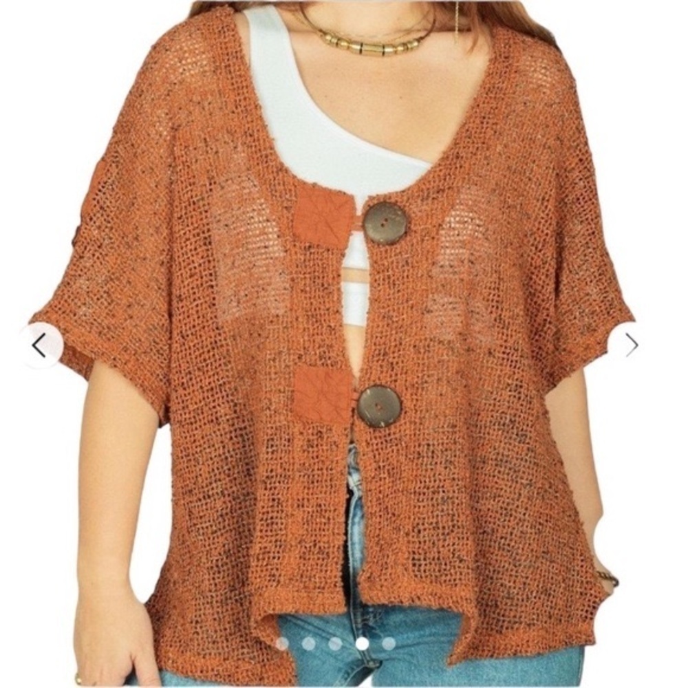 KAKTUS Top Open Knit Boho Langenlook Shark Bite Hemline Rust Women Size S NWT